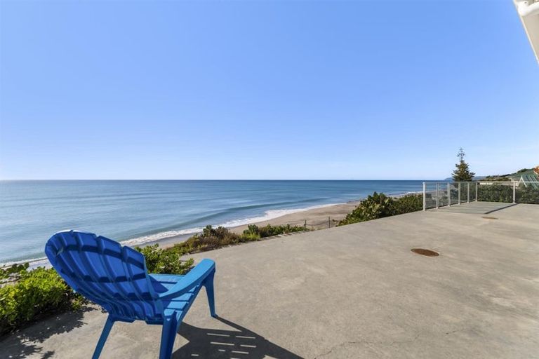 Photo of property in 195 Pukehina Parade, Pukehina, Te Puke, 3189