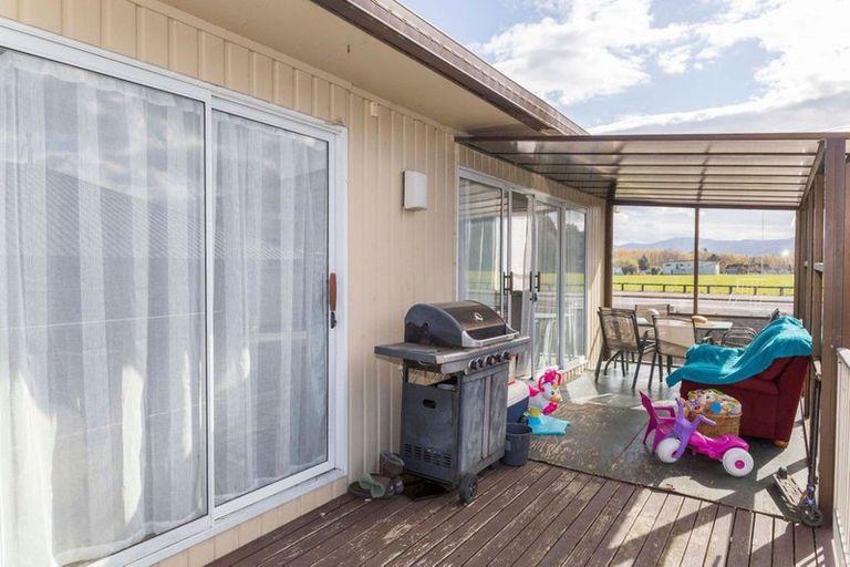 Photo of property in 84 Guy Street, Dannevirke, 4930