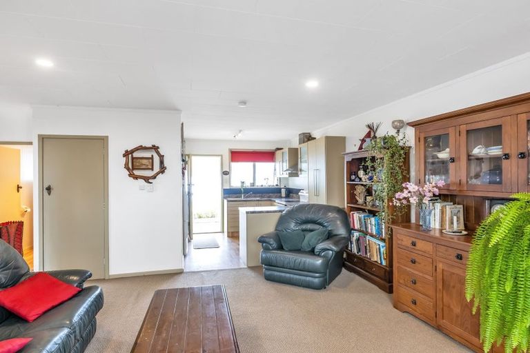 Photo of property in 17b Eastons Road, Westport, 7825