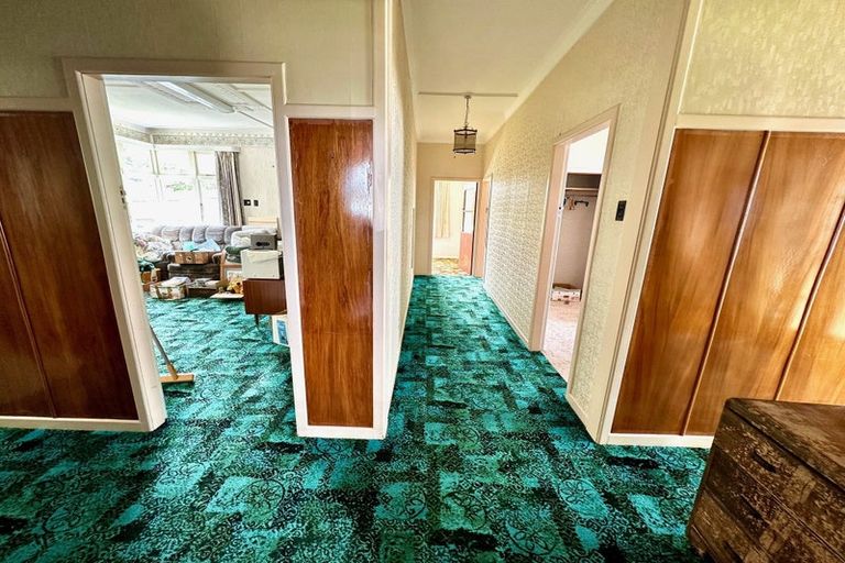 Photo of property in 228 Clyde Street, Balclutha, 9230