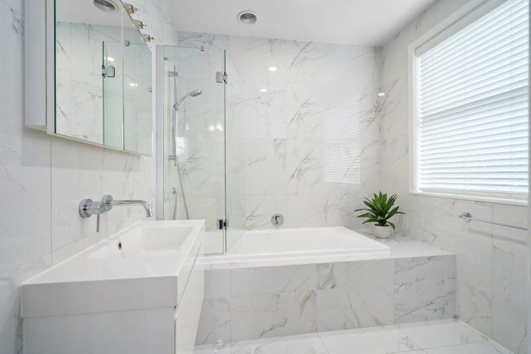 Photo of property in 203 Victoria Street, Cambridge, 3434