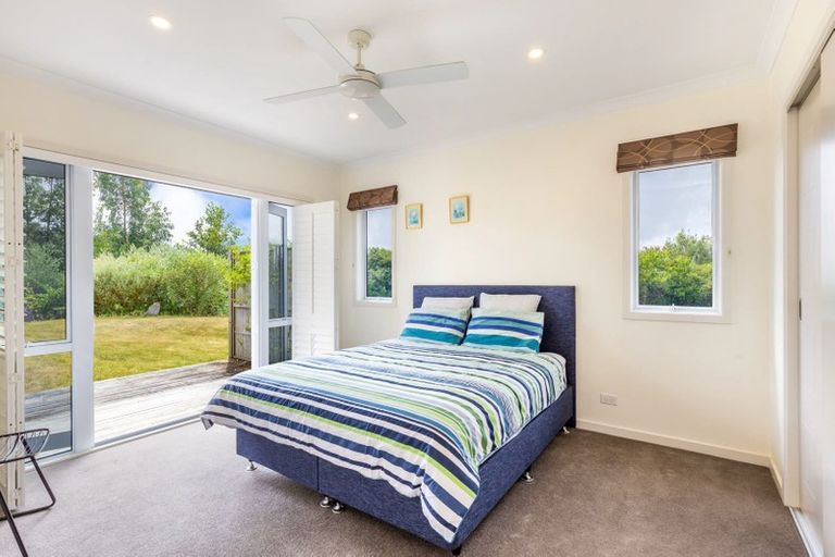 Photo of property in 47 Ramsay Drive, Acacia Bay, Taupo, 3385