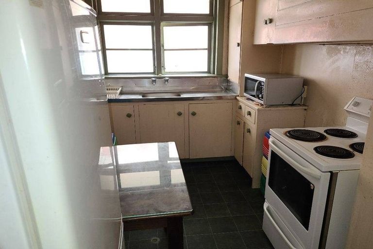 Photo of property in 171 Tay Street, Invercargill, 9810