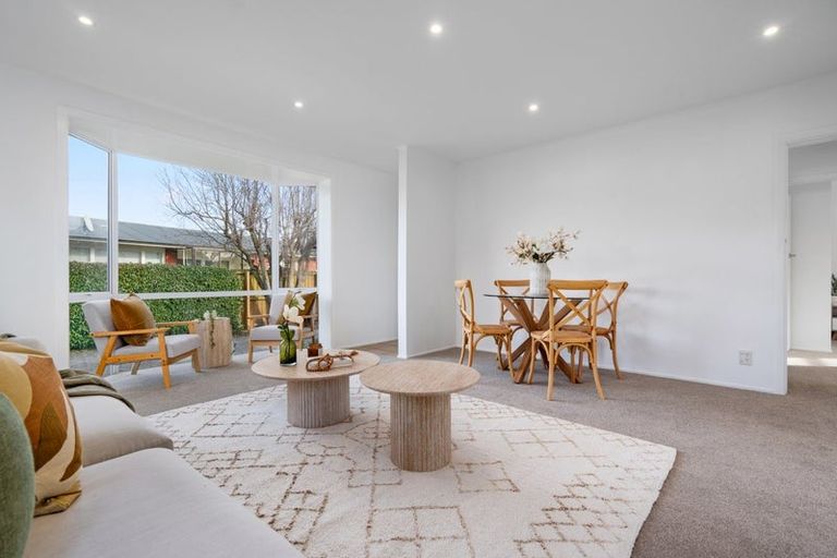 Photo of property in 12a Waiau Street, Cracroft, Christchurch, 8025