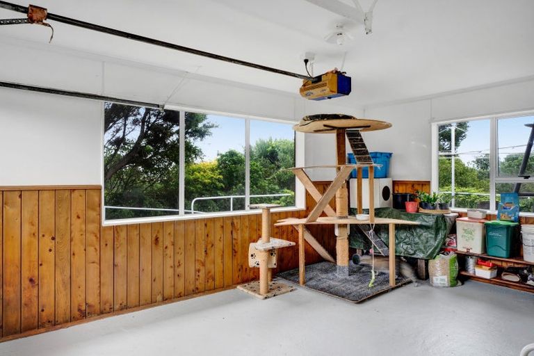 Photo of property in 217 Brown Road, Brixton, Waitara, 4382