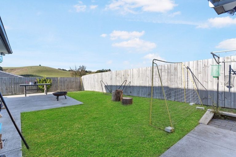 Photo of property in 8 Hillpark Drive, Pokeno, 2402