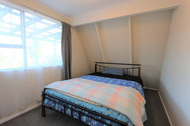 Photo of property in 68 Ngatai Street, Manaia, 4612