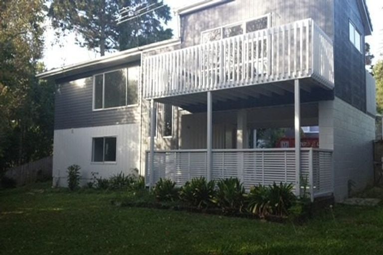 Photo of property in 27 Park Hill Road, Birkenhead, Auckland, 0626