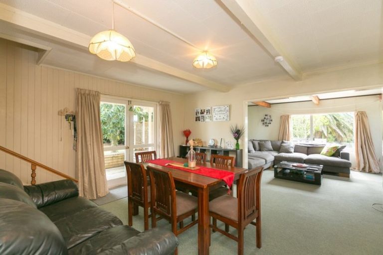 Photo of property in 273 Henwood Road, Paraite, New Plymouth, 4372