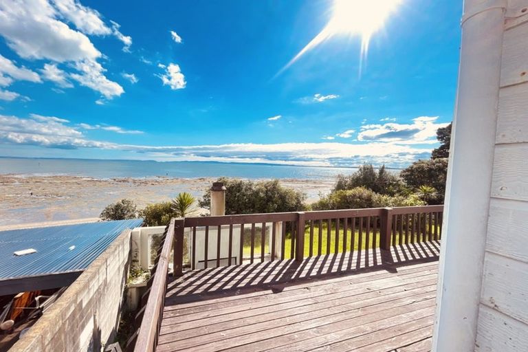 Photo of property in 49 Roys Road, Weymouth, Auckland, 2103