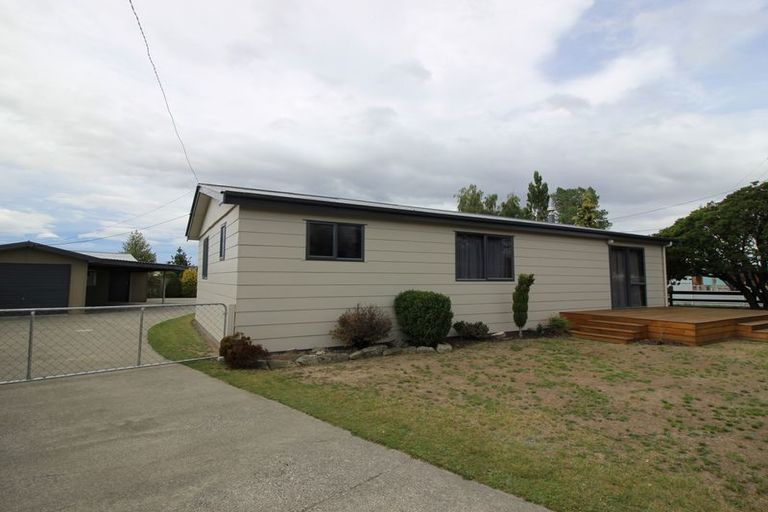 Photo of property in 28 Mackenzie Drive, Twizel, 7901
