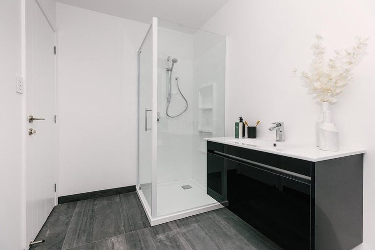 Photo of property in 42 Freedom Drive, Kelvin Grove, Palmerston North, 4414