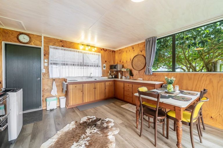 Photo of property in 39 Colletts Road, Mangaroa, Upper Hutt, 5371