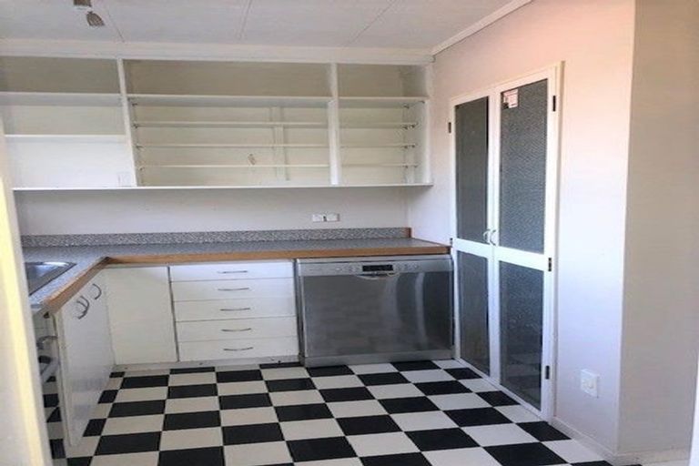 Photo of property in 69b Chamberlain Road, Karori, Wellington, 6012