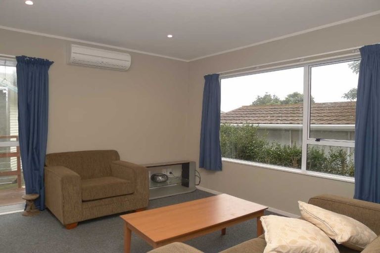 Photo of property in 64 Leinster Avenue, Raumati South, Paraparaumu, 5032