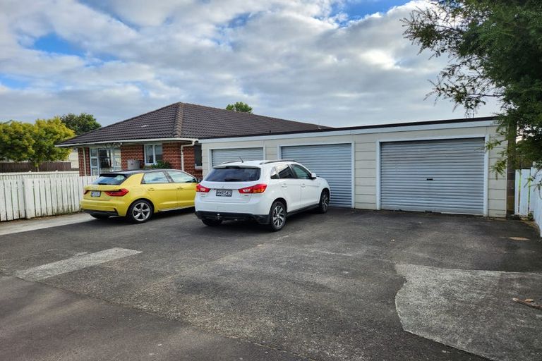 Photo of property in 1/6 Opaheke Road, Papakura, 2110