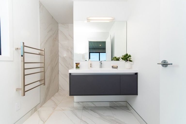 Photo of property in 19 Hospital Terrace, Hospital Hill, Napier, 4110