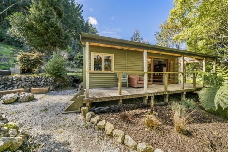 Photo of property in 740 Moonshine Hill Road, Moonshine Valley, Porirua, 5381