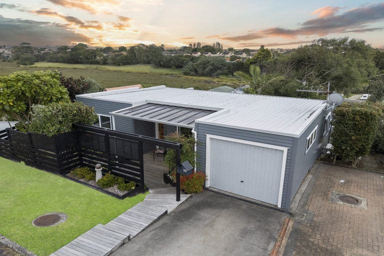 Photo of property in 11 Wesley Street, Devonport, Auckland, 0624