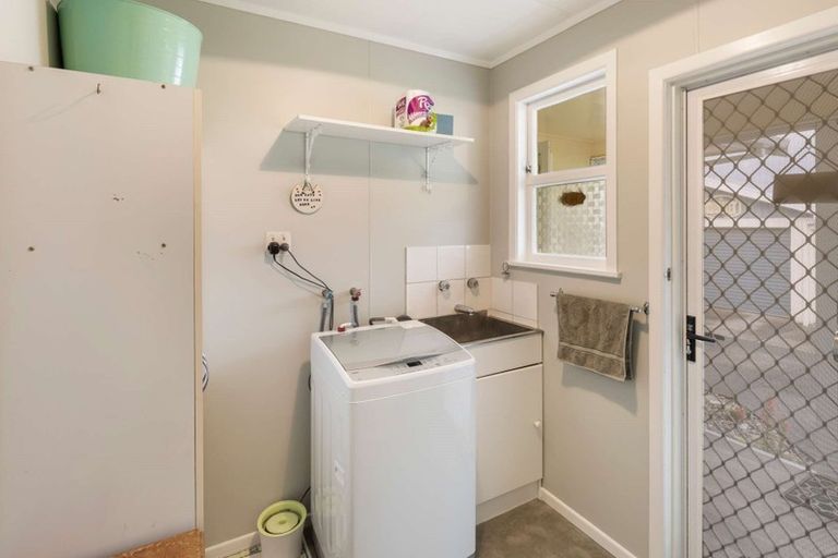 Photo of property in 13 Exeter Crescent, Springvale, Whanganui, 4501