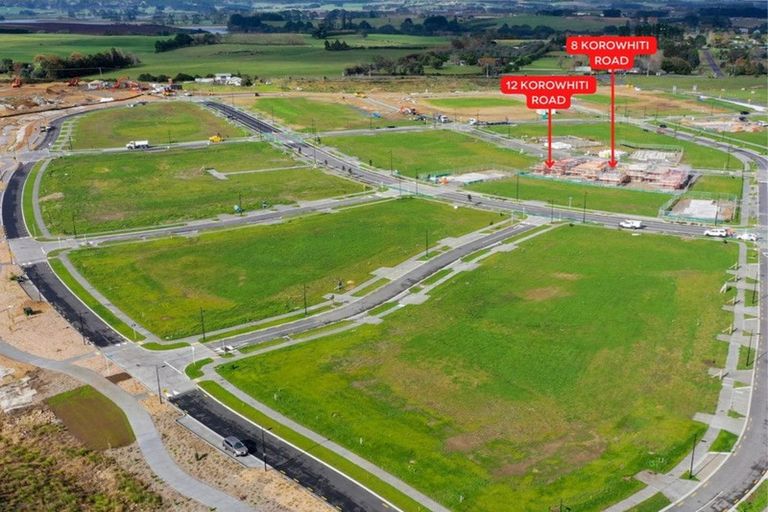 Photo of property in 12 Korowhiti Road, Clarks Beach, 2122