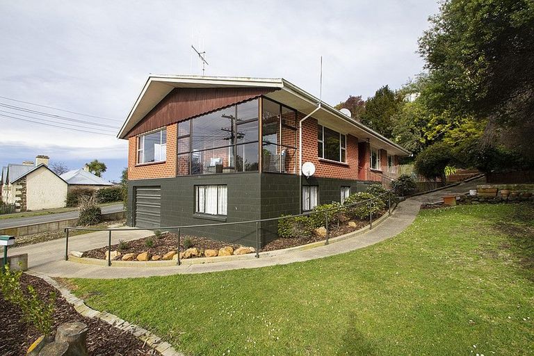 Photo of property in 51 Eden Street, Oamaru, 9400