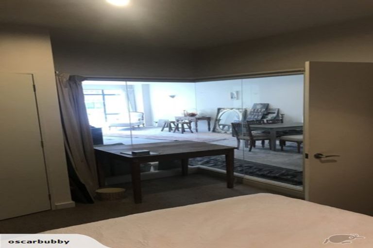 Photo of property in Kate Sheppard Apartments, 42 Molesworth Street, Thorndon, Wellington, 6011