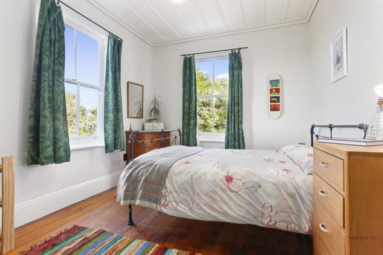 Photo of property in 859-863 West Coast Road, Oratia, Auckland, 0604