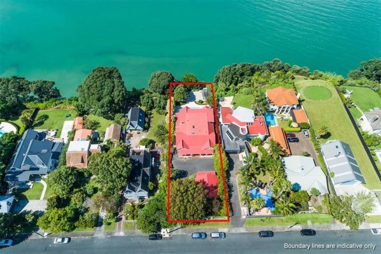 Photo of property in 15 Norwood Road, Bayswater, Auckland, 0622