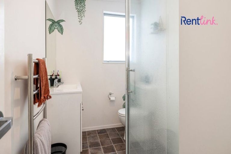 Photo of property in 31 Reynolds Place, Papamoa Beach, Papamoa, 3118