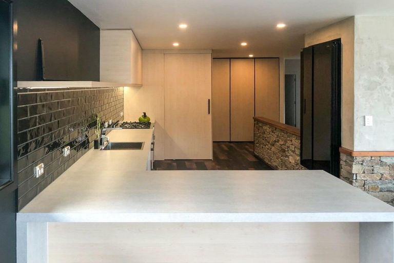 Photo of property in 18 Dorset Street, Picton, 7220