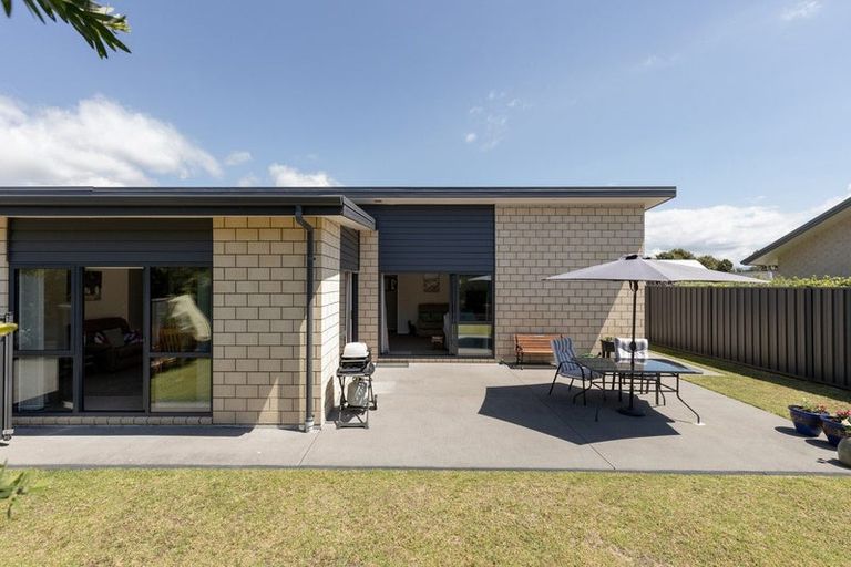 Photo of property in 250 Hamurana Road, Omokoroa, 3114