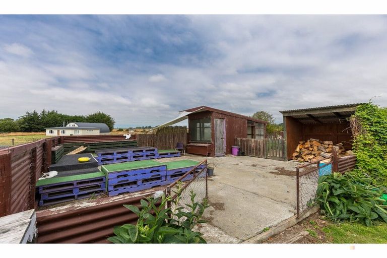 Photo of property in 12 James Street, Waimate, 7980