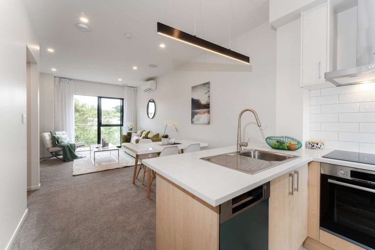 Photo of property in 14/26 Toru Street, Te Atatu Peninsula, Auckland, 0610