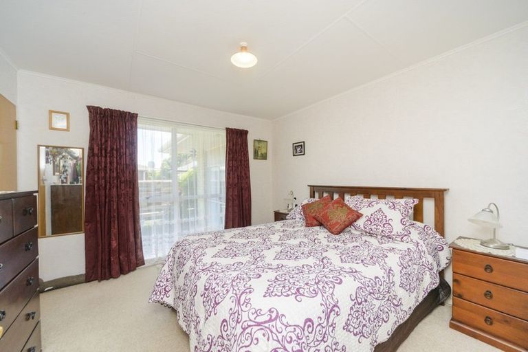 Photo of property in 4 Christian Place, Awapuni, Palmerston North, 4412