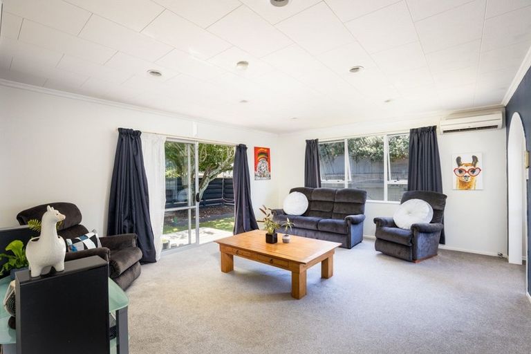 Photo of property in 94b Brois Street, Frankleigh Park, New Plymouth, 4310
