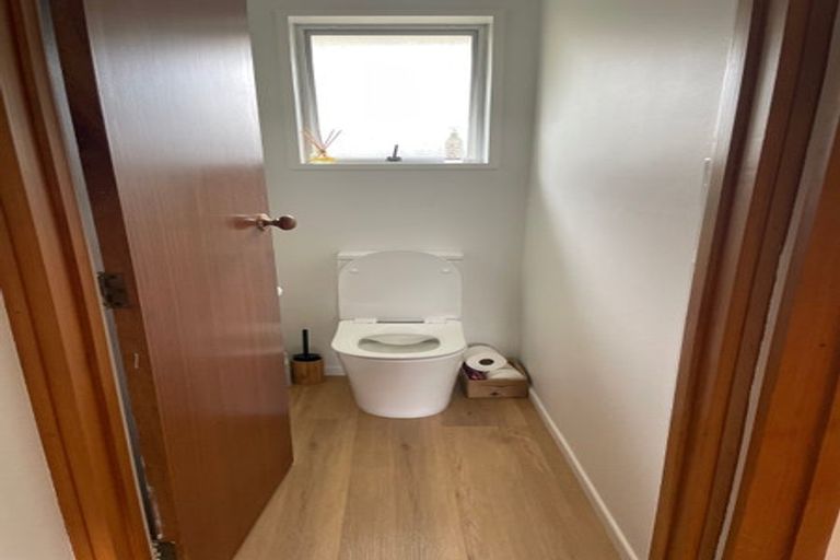 Photo of property in 1/4 Whitfield Street, Sumner, Christchurch, 8081