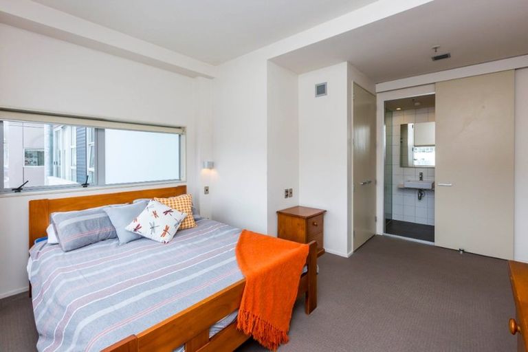 Photo of property in The Wellington Suites, 587/233 Cuba Street, Te Aro, Wellington, 6011