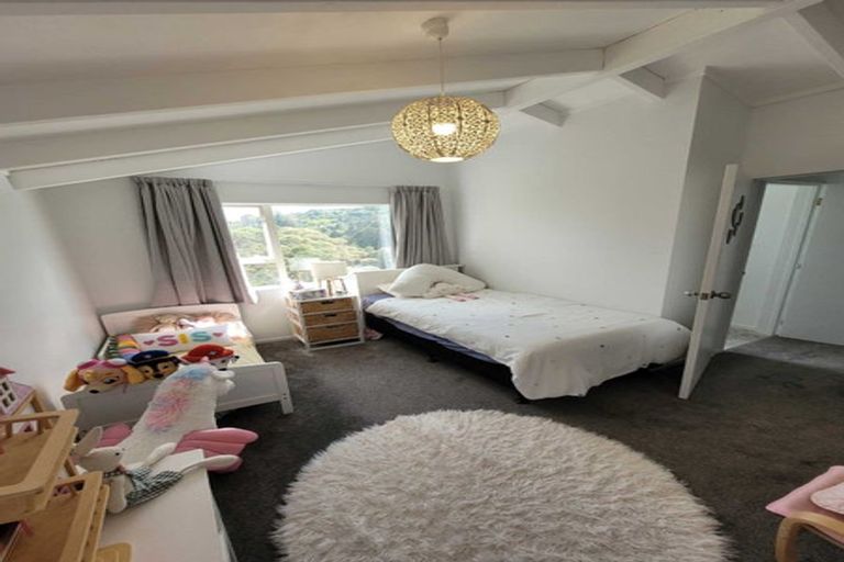 Photo of property in 1/28 Kestrel Heights, Arkles Bay, Whangaparaoa, 0932