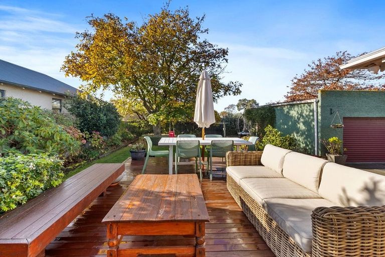 Photo of property in 53 Avenue Road, West End, Timaru, 7910