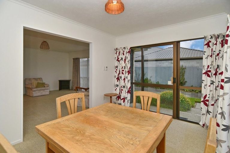 Photo of property in 1a Mckenzie Place, Rangiora, 7400