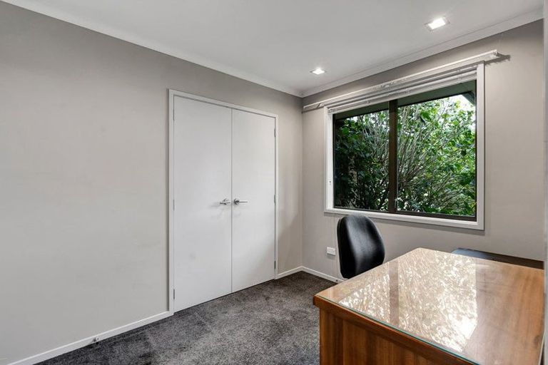 Photo of property in 4 Amy Way, Bell Block, New Plymouth, 4312
