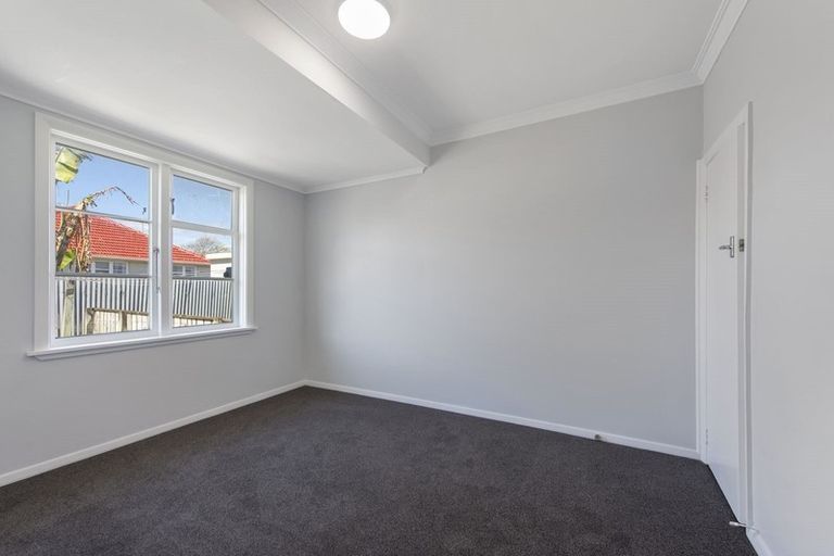 Photo of property in 2 Bush Grove, Trentham, Upper Hutt, 5018