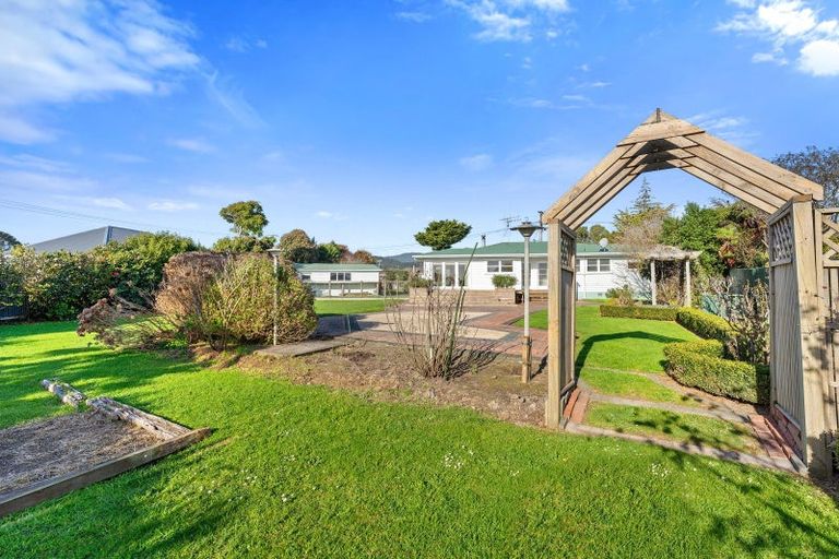 Photo of property in 295 Main Highway, Otaki, 5512