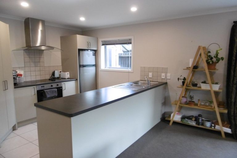 Photo of property in 15 Grove Road, Addington, Christchurch, 8024