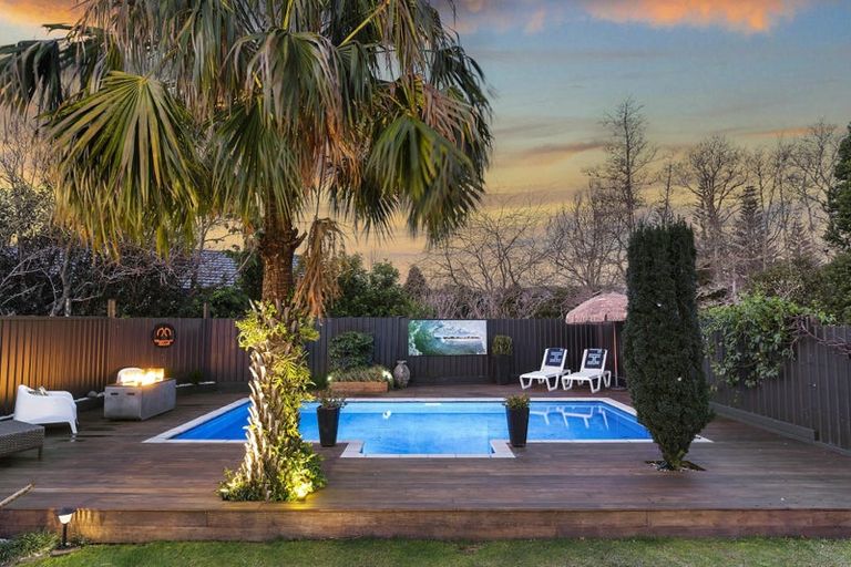 Photo of property in 11 Herbert Drive, Whangamata, 3620