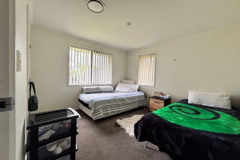 Photo of property in 24 Silkwood Crescent, Karaka, Papakura, 2113