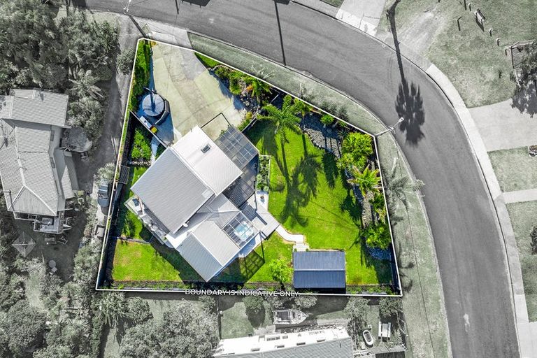 Photo of property in 63 Ardern Avenue, Stanmore Bay, Whangaparaoa, 0932