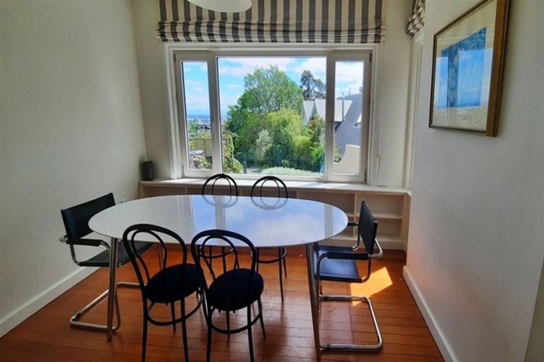 Photo of property in 9 Macmillan Avenue, Cashmere, Christchurch, 8022