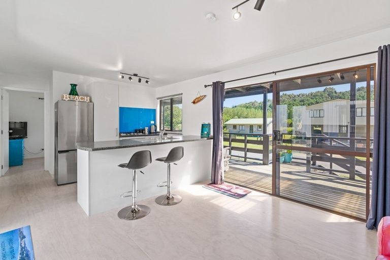 Photo of property in 22 Wharua Road, Oakura, Hikurangi, 0184